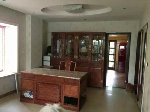 Шанхай: Kunshan Yibao White Coffee Service Apartment