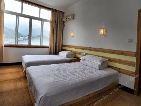 Хуаншань: Huangshan Guiyuanju Inn
