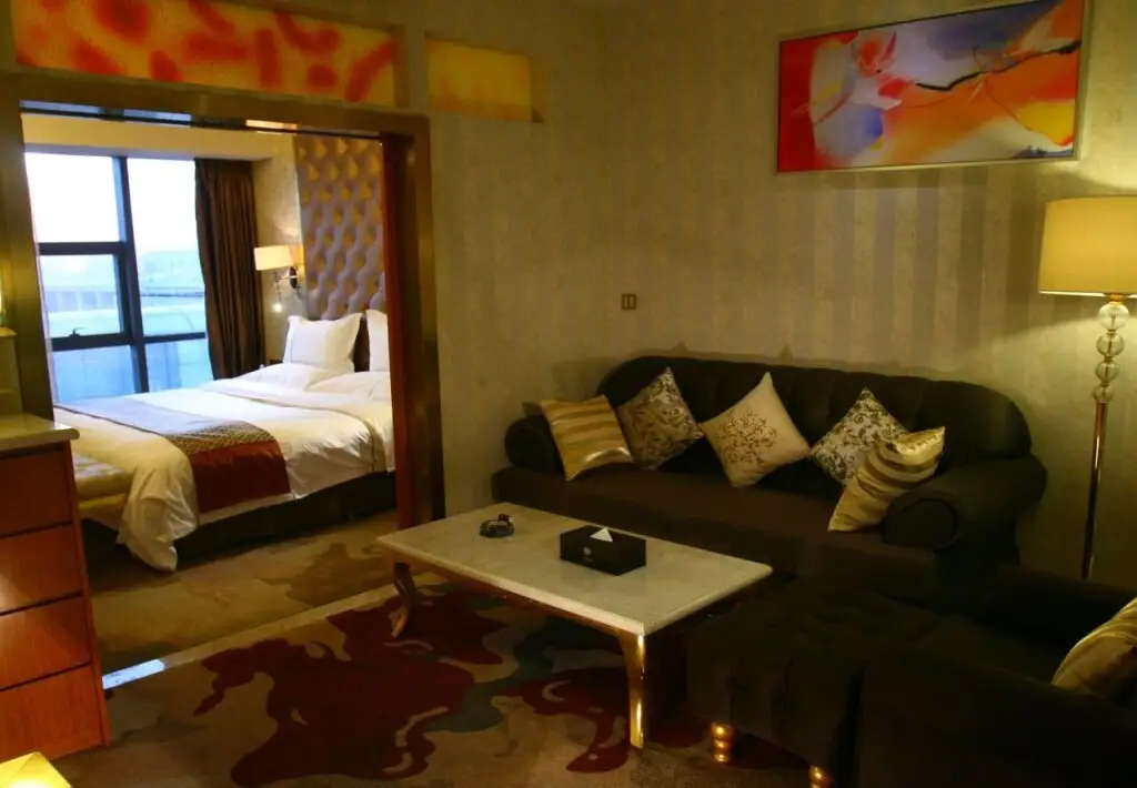 Куньмин: Yiya Sunshine Platinum Hotel