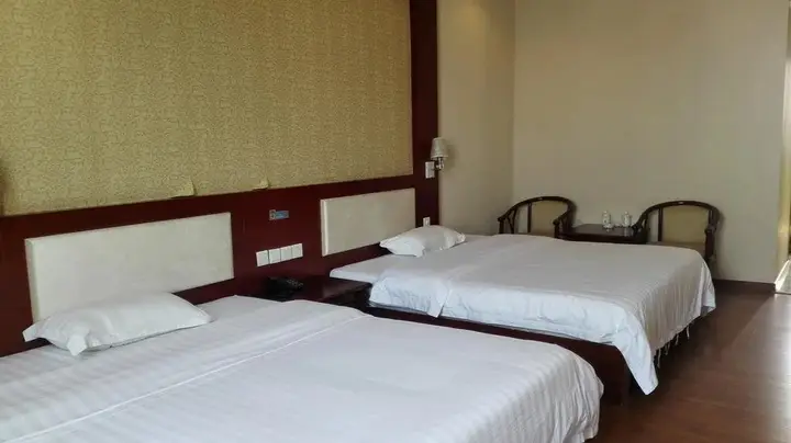 Гуанчжоу: Guangzhou Junhong Business Hotel
