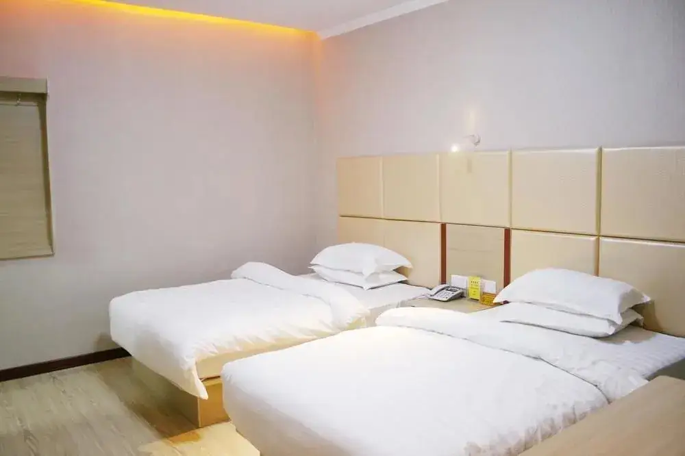 Цзаочжуан: Shanyuan Business Hotel(枣庄善源商务酒店)