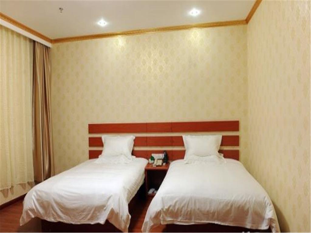 Линьи: Linyi Junan Jinsheng Hotel