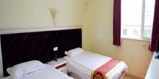 Цзиндэчжэнь: Ruyi Business Inn