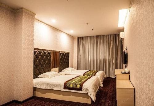 Шиянь: Wudangshan Jianpuzhai Hotel