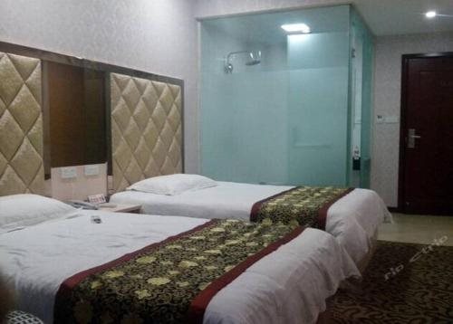 Шиянь: Wudangshan Jianpuzhai Hotel