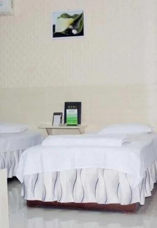Цзаочжуан: Qianliju Hotel