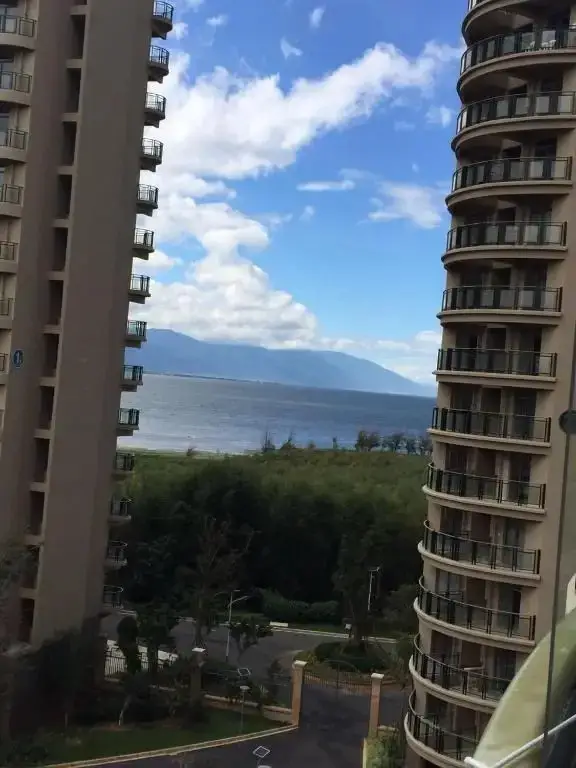 Dali Qise Sea Garden Sea View Holiday Theme Hotel — фото 1
