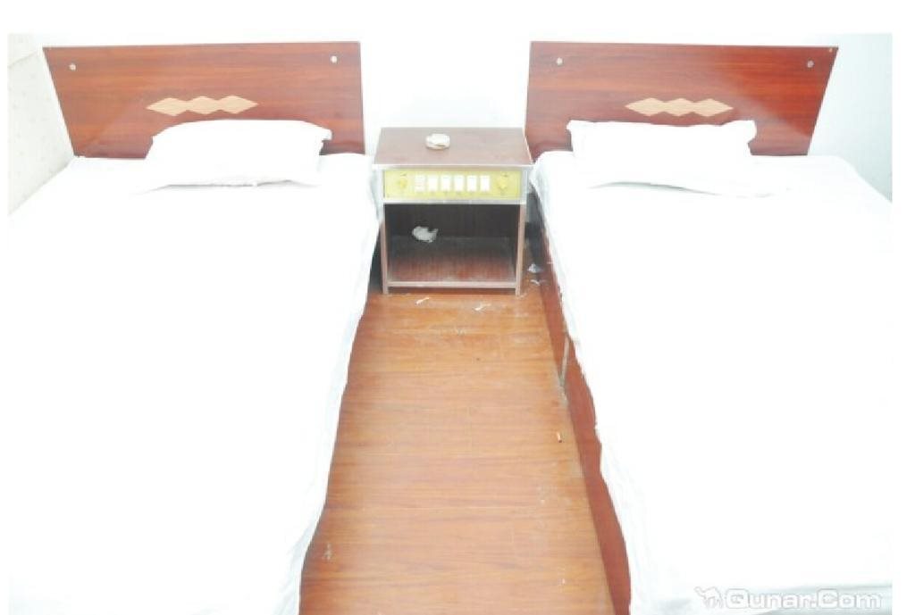 Линьи: Xinyuanju Inn