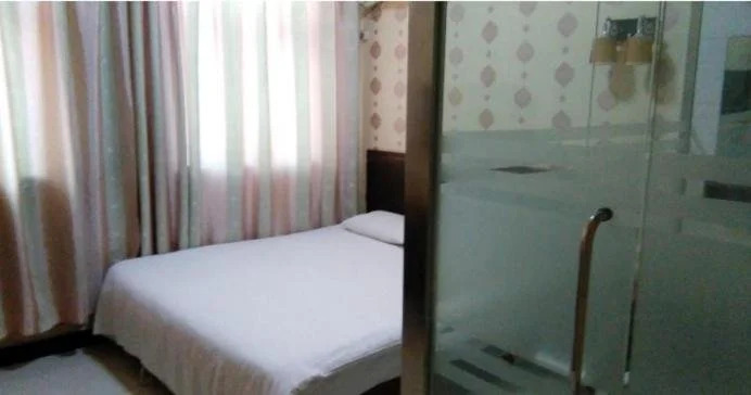 Баодин: Jinyuan Business Inn