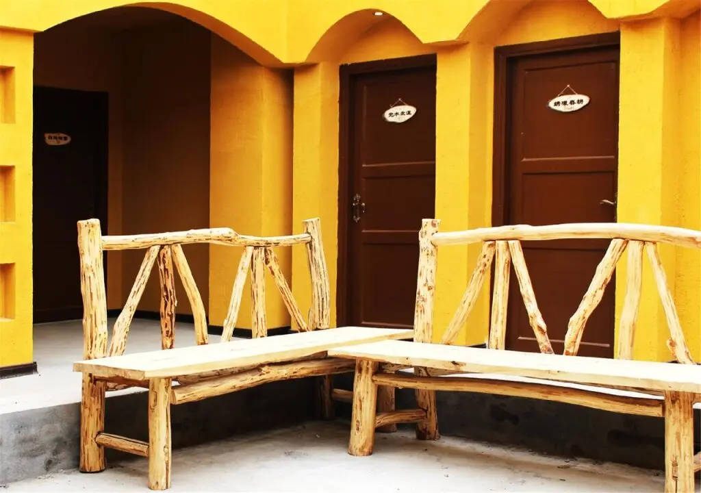 Цзюцюань: Dunhuang Silk Yododo Inn