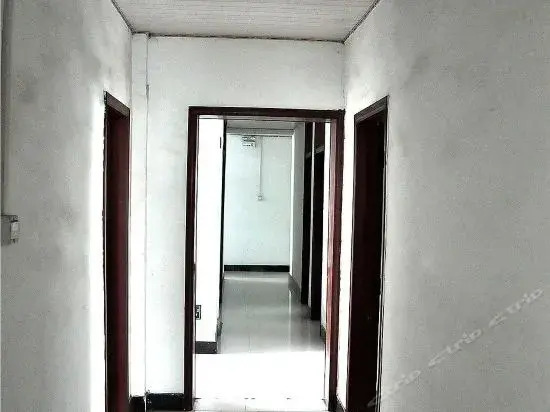 Линьи: Yishui Sun & Moon Inn