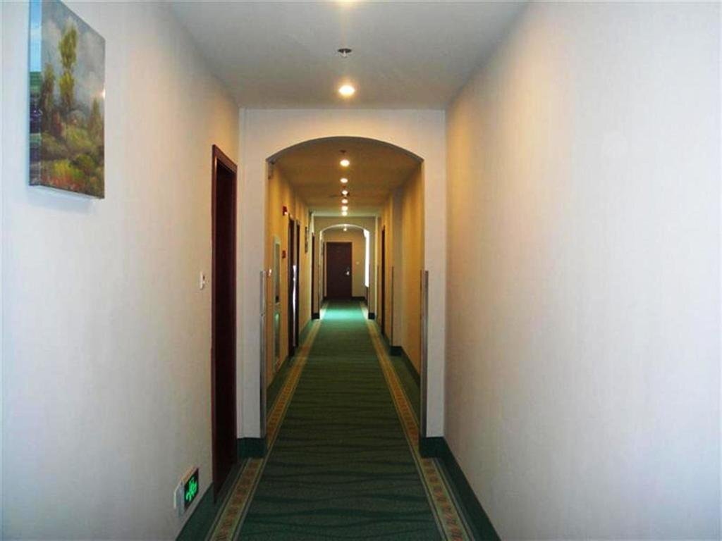 Нинбо: Elan Hotel Ningbo East Songjiang Road Yinxiang City