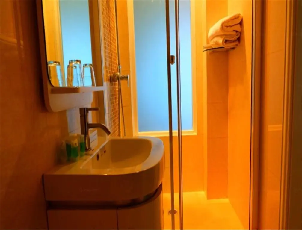 Далянь: Kawor Hotel Dalianerbu