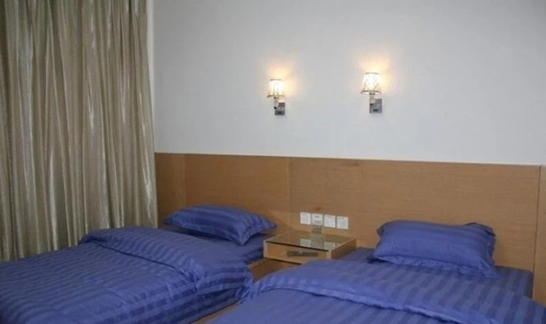Лиаоченг: Liaocheng Gaishi Bangye Business Hotel