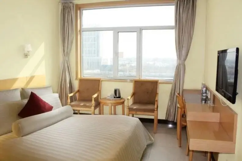 Лиаоченг: Liaocheng Gaishi Bangye Business Hotel