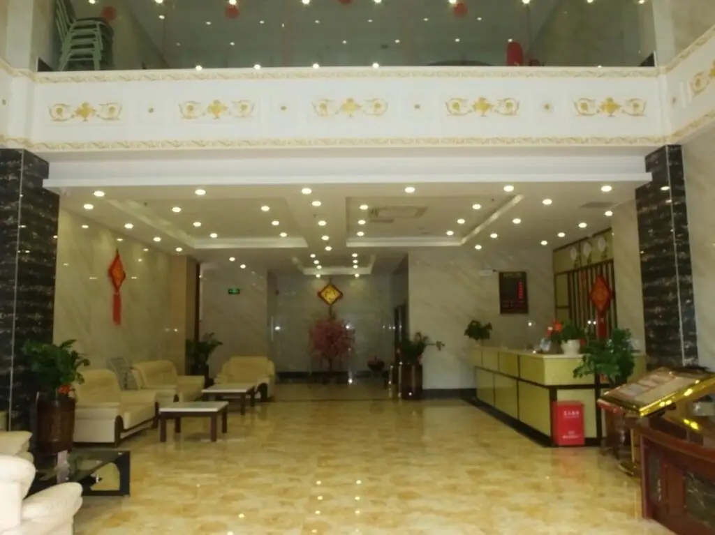 Jinzun Holiday Hotel — фото 1