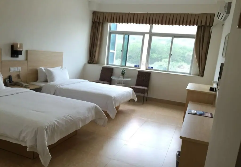 Шэньчжэнь: Jinzun Holiday Hotel