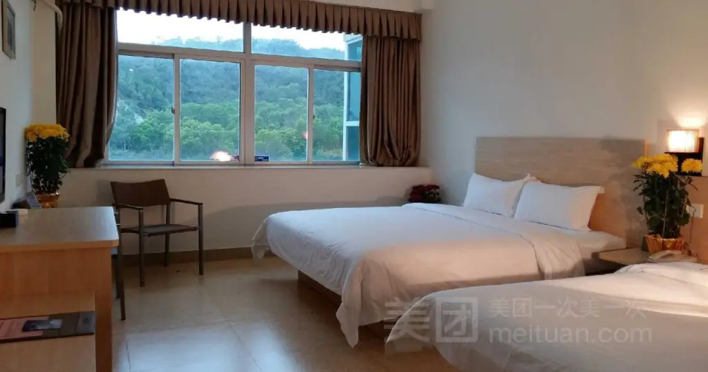 Шэньчжэнь: Jinzun Holiday Hotel