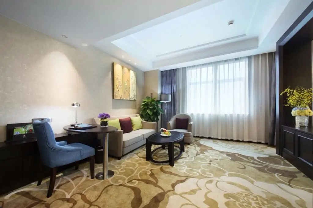 Иу: Yiwu Zhonglian Kaixin Hotel