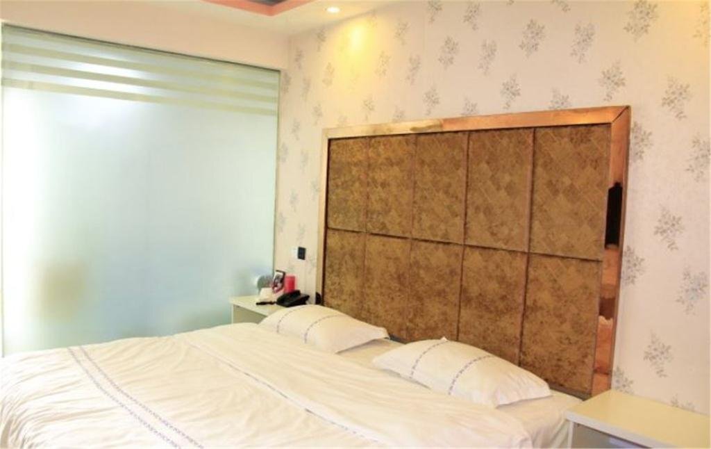 Хецзе: Heze Haotai Hotel
