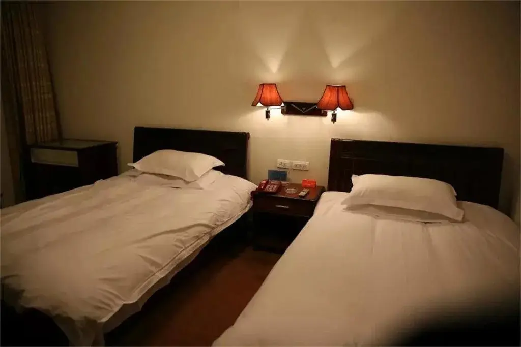 Чжунсян: Zhongxiang Tianyue Business Hotel