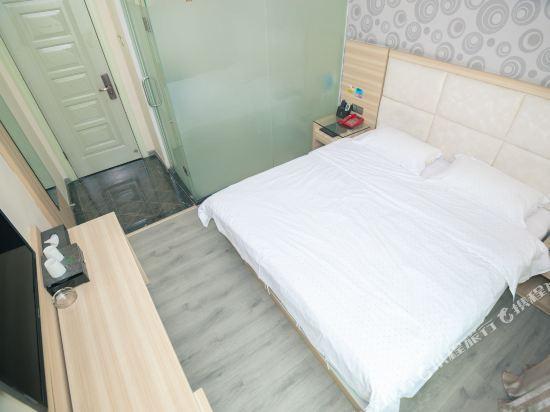 Гуанчжоу: Yaxuan Hotel