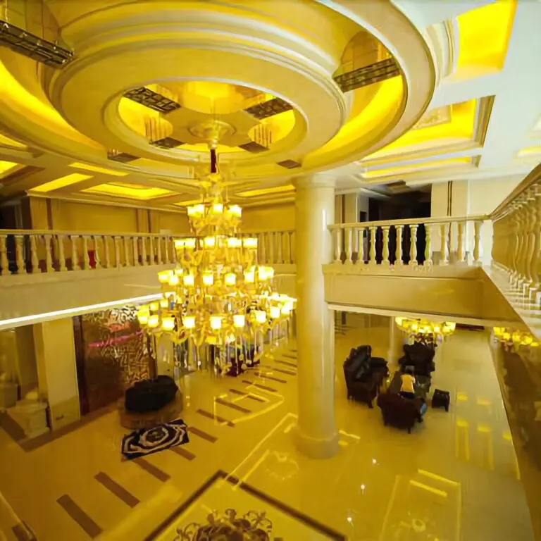 Дуньхуа: Tongyueju Gold Business Hotel