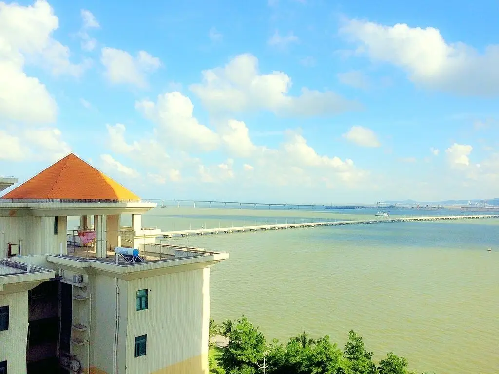 Чжухай: Zhuhai Huaxin Hostel