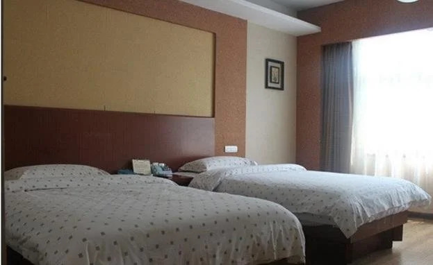 Хуайнань: Jindu Hotel