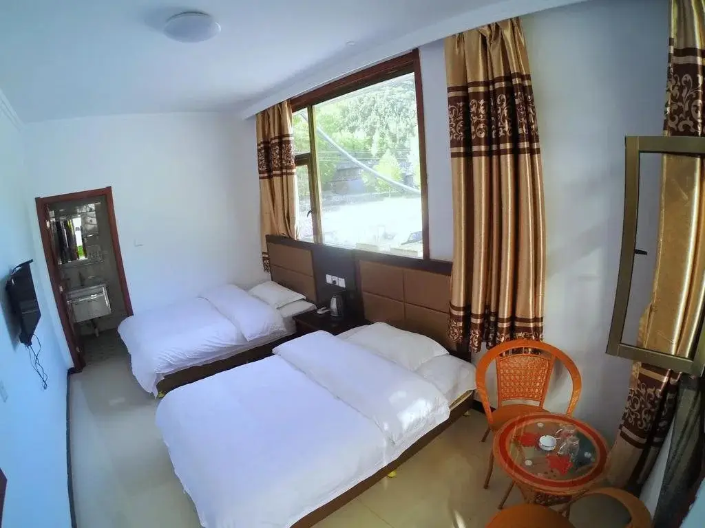 Синьчжоу: Wutaishan Youth Hotel