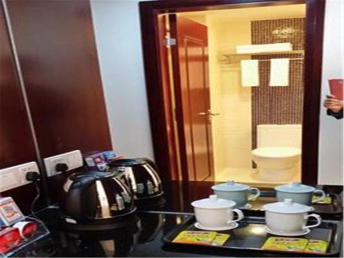 Чжуншань: Weimei Zhongshan International Apartment