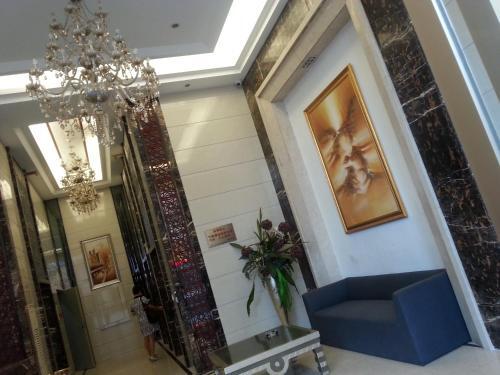 Чжуншань: Weimei Zhongshan International Apartment
