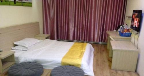 Янцюань: Yilv Fashion Hotel