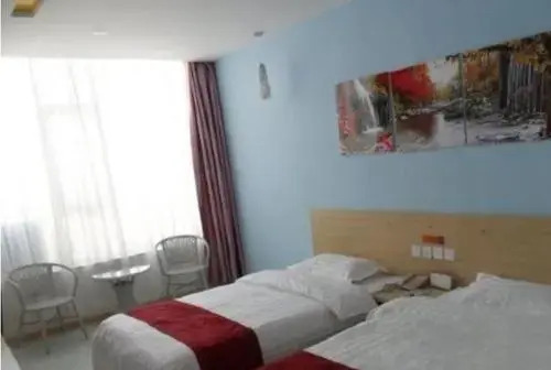 Янцюань: Yilv Fashion Hotel