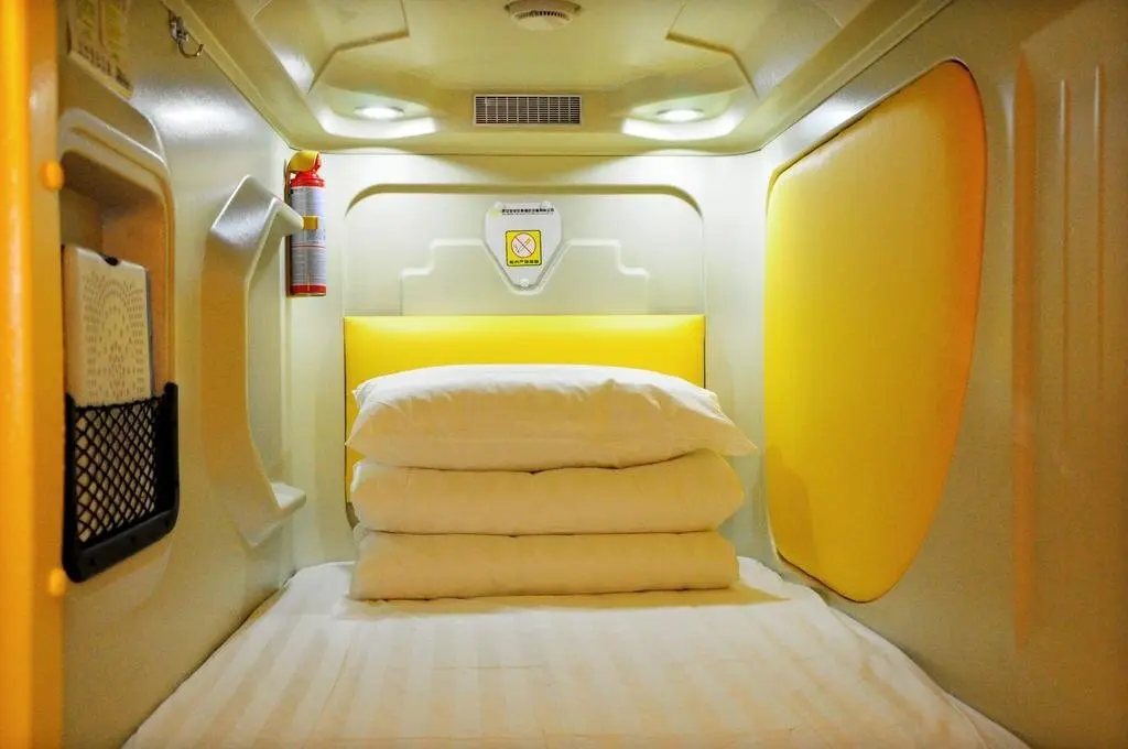Тайюань: Simple Capsule Hotel Taiyuan Railway Station