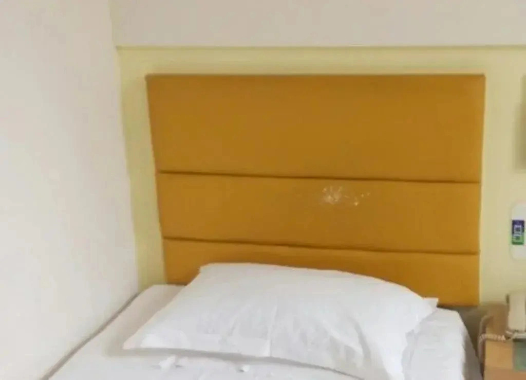 Шицзячжуан: Yinzuo Jiayi Hotel (Heping Rd)