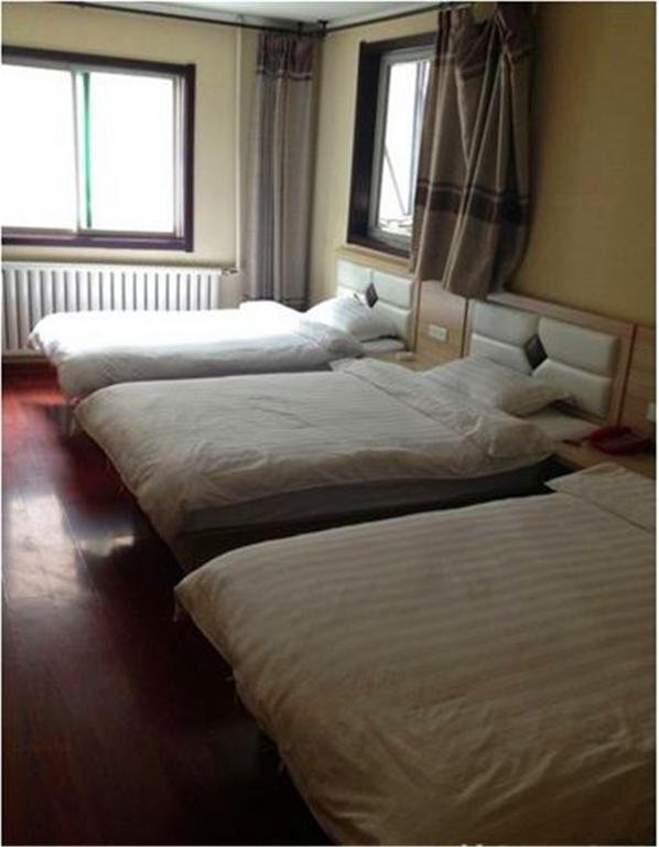 Тайюань: Taiyuan Lijin Express Inn