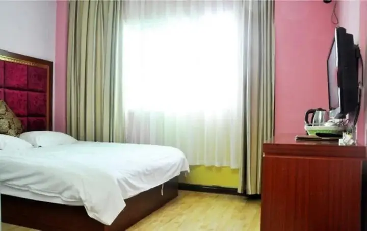 Линьи: Ruyue Express Hotel