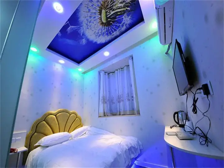 Сучжоу: Suzhou Winnie 77 Theme Hotel