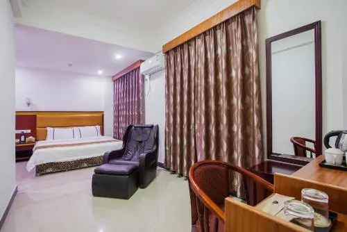 Гуанчжоу: Guangzhou Seven-Star Service Apartment