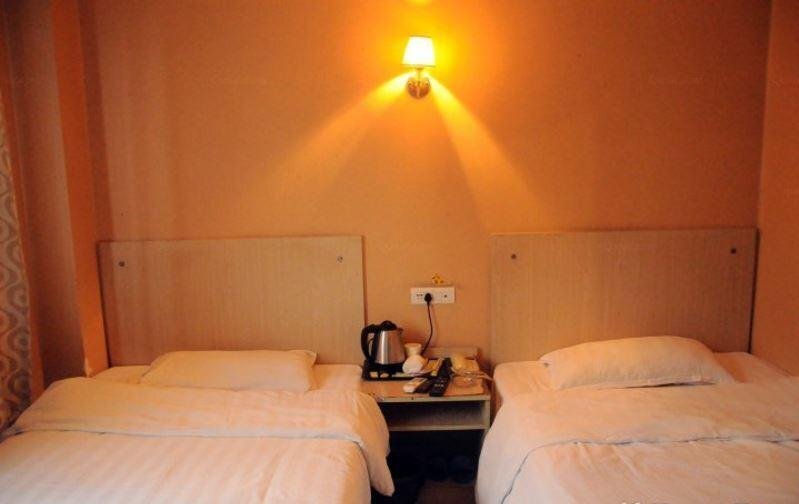 Бенгбу: Bengbu Kangle Express Hotel