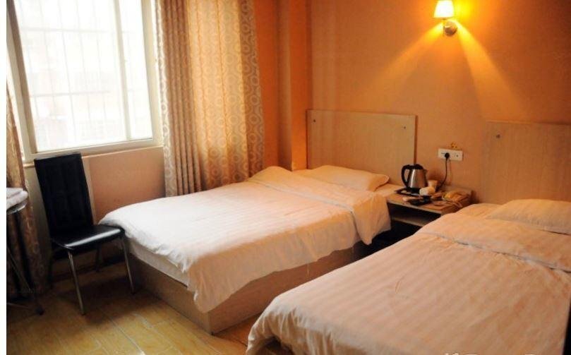 Бенгбу: Bengbu Kangle Express Hotel