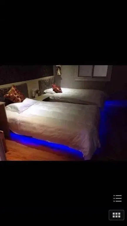 Сучжоу: Suzhou Fuyaxuan Express Hotel