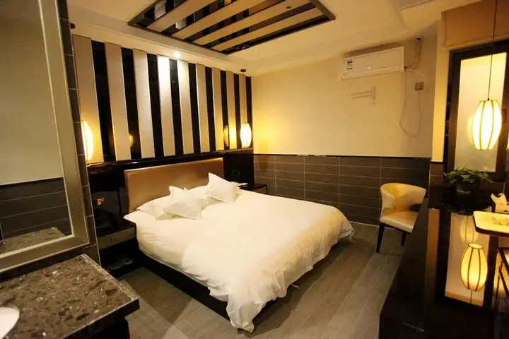 Чанчжоу: Qingmu Hotel Changzhou Shidaijin Street