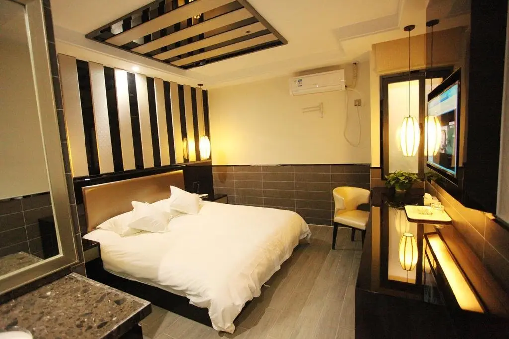 Чанчжоу: Qingmu Hotel Changzhou Shidaijin Street