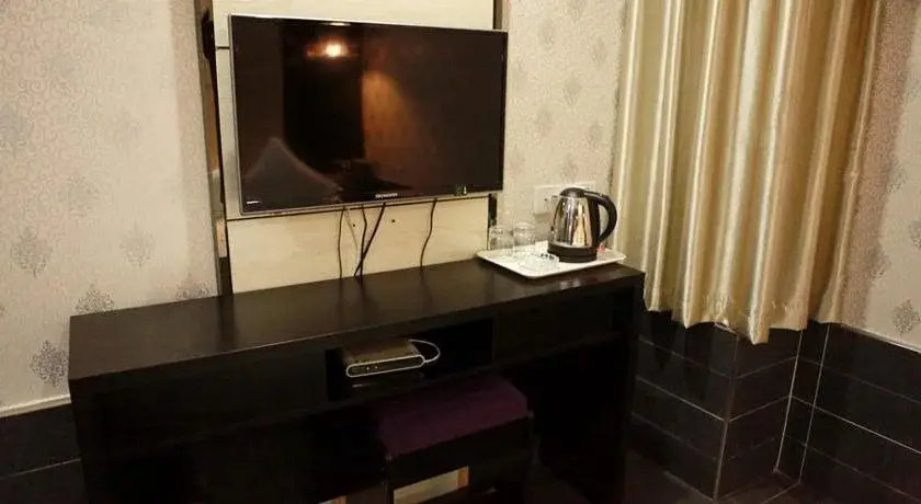 Чанчжоу: Qingmu Hotel Changzhou Founder Building