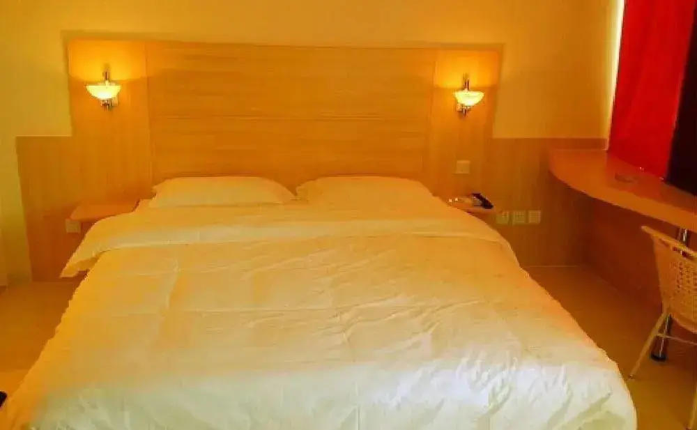 Далянь: Jiahua Holiday Hotel