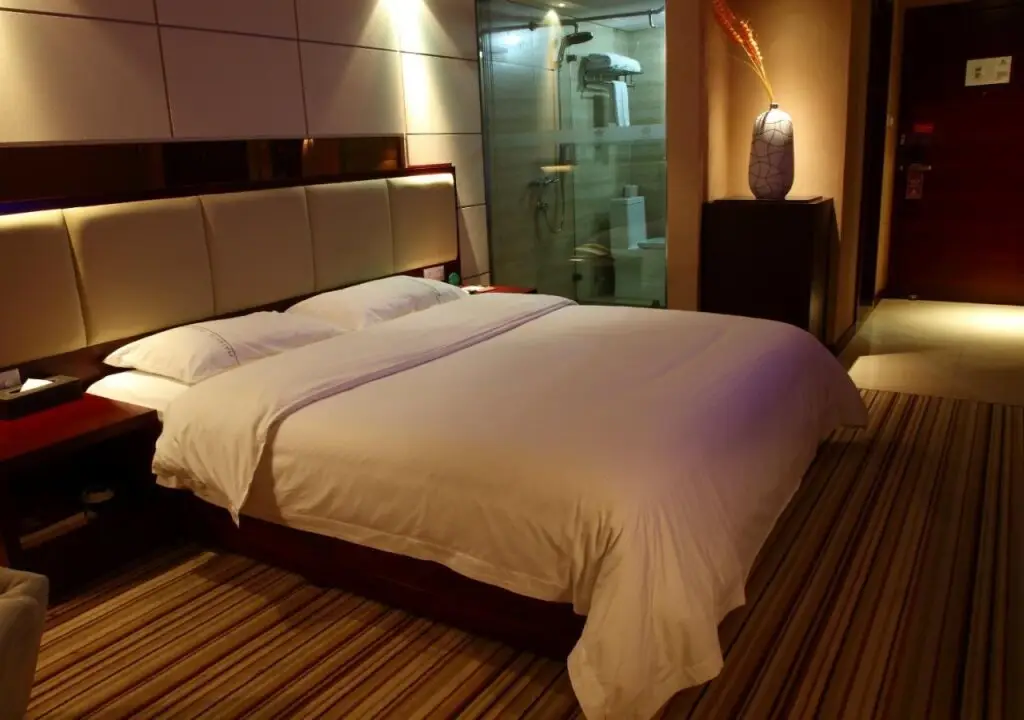 Чжуншань: Plainvim Fashion Business Hotel