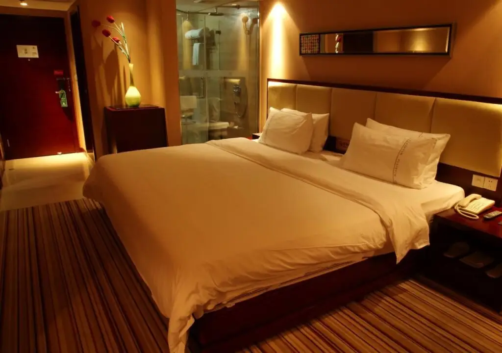 Чжуншань: Plainvim Fashion Business Hotel