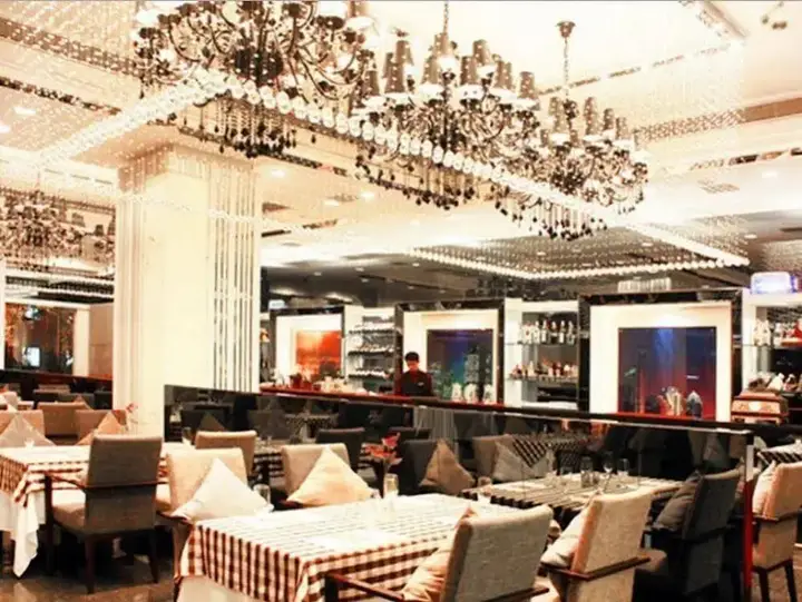 Чжуншань: Zhongshan Jinsha Business Hotel